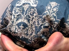 Close up MILF masturbation