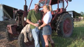 Farm girl babe seduced guy with huge cock and does anal fuck and a2m