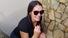 novinha linda mamando o amiguinho de escola durante o intervalo para o recreio em escola na cidade de campinas sp