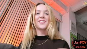 Juicy 21yo amateur babe receives intense POV close-up creampie from hubby