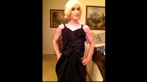 SiSSY HOMECOMING b. PLAY