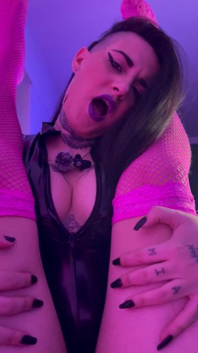 Curvy femdom takes charge in a hot pegging scene