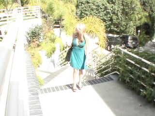 Delilah Blue And Alexa Styles Please Every Other's Inter Generational Cunts