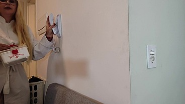 Doutora Tiffany Montavani, foi socorrer o paciente após cirurgia de aumento de pênis teve que coletar esperma