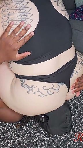 Fullweight BBW Ass Facesitting HD