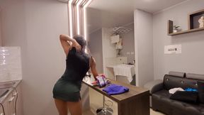 (valeria Toro) I Model My Big Cock Until I Explode a Lot of Milk with the Mirror of My Bathroom Nton De Leche with the Explosion