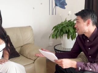 Elizabeth Marquez gives her buns to her boss so this chap won't fire her