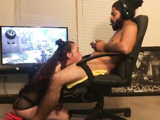 I MADE HIM CUM TWICE WHILST THIS GUY TRIED TO PLAY EBONY OPS 4