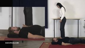 Slave under the feet of Mistress Natasa wmv Barefoot PP