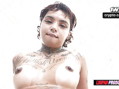 Sexy woman, naked Annie, gets wild in Full of Lust, blows LP's greatest XXX!