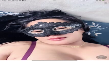 amel dikobel pipis 2x