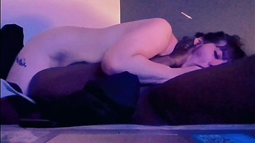 White Wife Rides husbands face while sucking his BBC