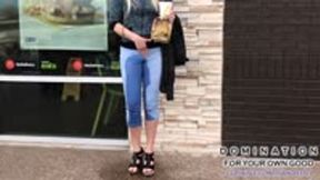 Greta soaks her tight jeans at McD's (WMV 720p)
