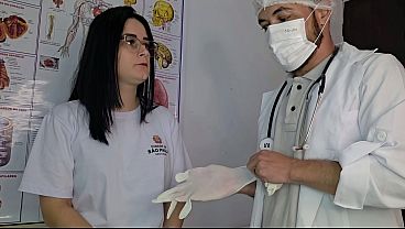 Aluna Marcou Sua Primeira Consulta ao Ginecologista... E Nunca Imaginou Isso