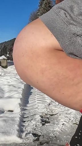 Jaw-dropping moment from &quot;Snow bunny PISS DESPERATION Austrian Mountain View&quot;
