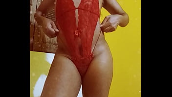 TRAVESTi body  vermelho