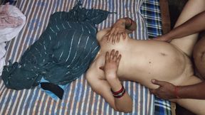 Butyfull Big Boobs Queen Madu Deasi Bhabi Ne Apne Badye Stan Ka Massage Karay Pme Yar Sa