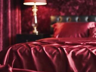 Nasty cutie at the motel: Masturbation in the bathtub and smokin'.