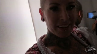 hot solo show in dirndl !! do you want to play with me ?