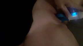 mes cheris, qui veux se branler sur ma video ? si tu veux me voir de tres ...