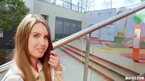 Erik Everhard And Elle Rose - Ukrainian Babe Loves Public