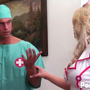 Hot Nurse Brooke Haven is Fucking Her Patient