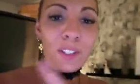 une beurette se fait sauter en show cam