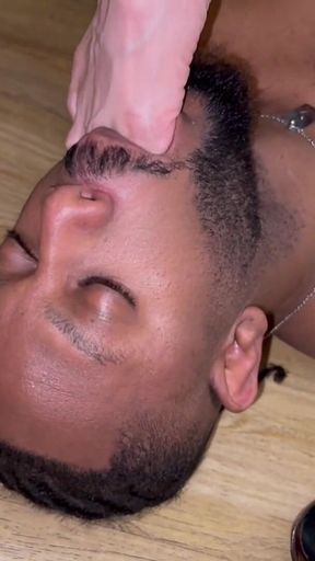 Under Chair Foot Worship Empressbellasadic