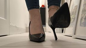 Q & A Tiniest — Giantess Fair Trade Interview