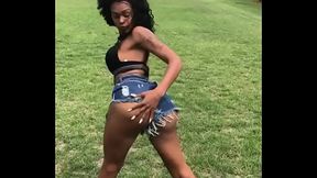 Gostosa dan&ccedil_ando funk