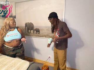 Cash Moscato loves Freaking her Homeboy MrBlvckrose