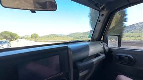 Joy s'_encanaille avec vue sur la mer !