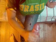 MI PROFESORA ME MASTURBA HASTA EYACULAR EN SUS TETAS💕