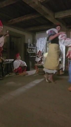 Snow White Became Snow Fucking with the Seven Dwarfs in the Ass