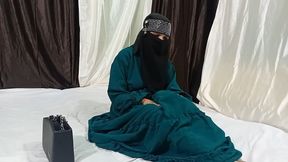 Hijabi Girl Was Fucked by Neighbour
