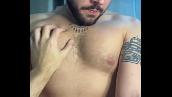 CHUPEI GOSTOSO O CUZINHO DO MEU AMIGO