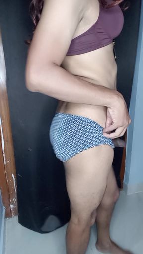 I love my stepmom bra panty and fuking all night