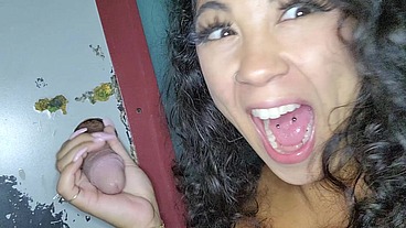Gloryhole Slut