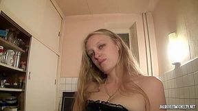 French Porn - Grosse Defonce Pour Caroline - Amateurs