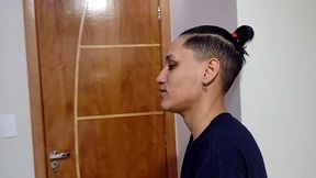 sapatao nao tinha meus dolares deu a buceta pra pagar a divida sentou gostoso na minha pica sentou com gostoso