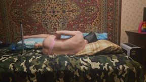 Sasha Earth solo having sex with a Fucking machine