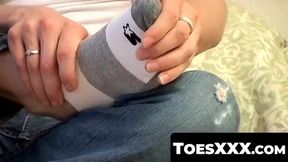 ToesXXX.com - Twinks Billy and Wiley's fleshlight action and foot tease