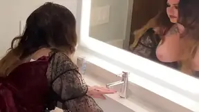 Thick White Girl Squirts and Sucks rod at Halloween Costume Party