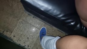 peguei a striper na festa de swing e a camisinha estourou