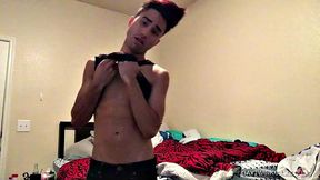 Hung Latin Twink Lucas Jacks On Camera