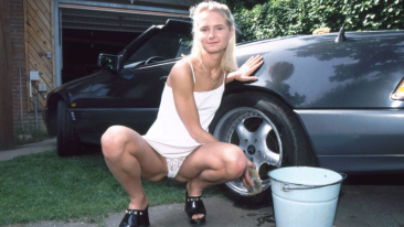 Blonde girl caught at car wash