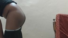 Crossdresser Jerk off in Saree