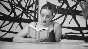 Ode to Hysterical Literature Featuring Charlie Forde, Amber Moore