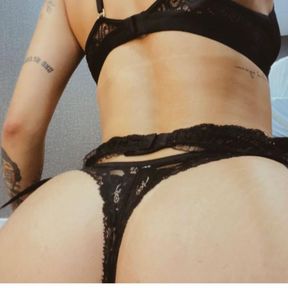 Do you like it as a puppy? Look how I touch my pussy 😈🍆🔥💦