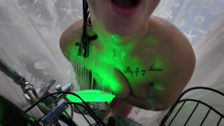 Sensual Showering, sexy teen